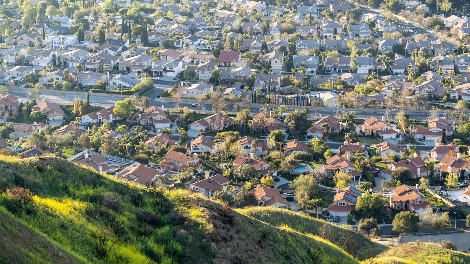 North Hills homes across the San Fernando Valley